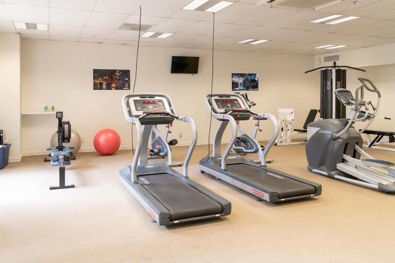 ホテル Ohtel オークランド エクステリア 写真 A gym