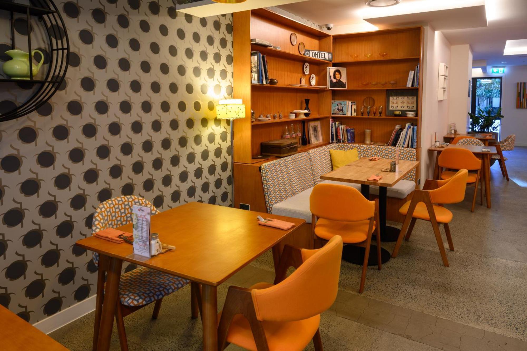 ホテル Ohtel オークランド エクステリア 写真 Interior of the restaurant