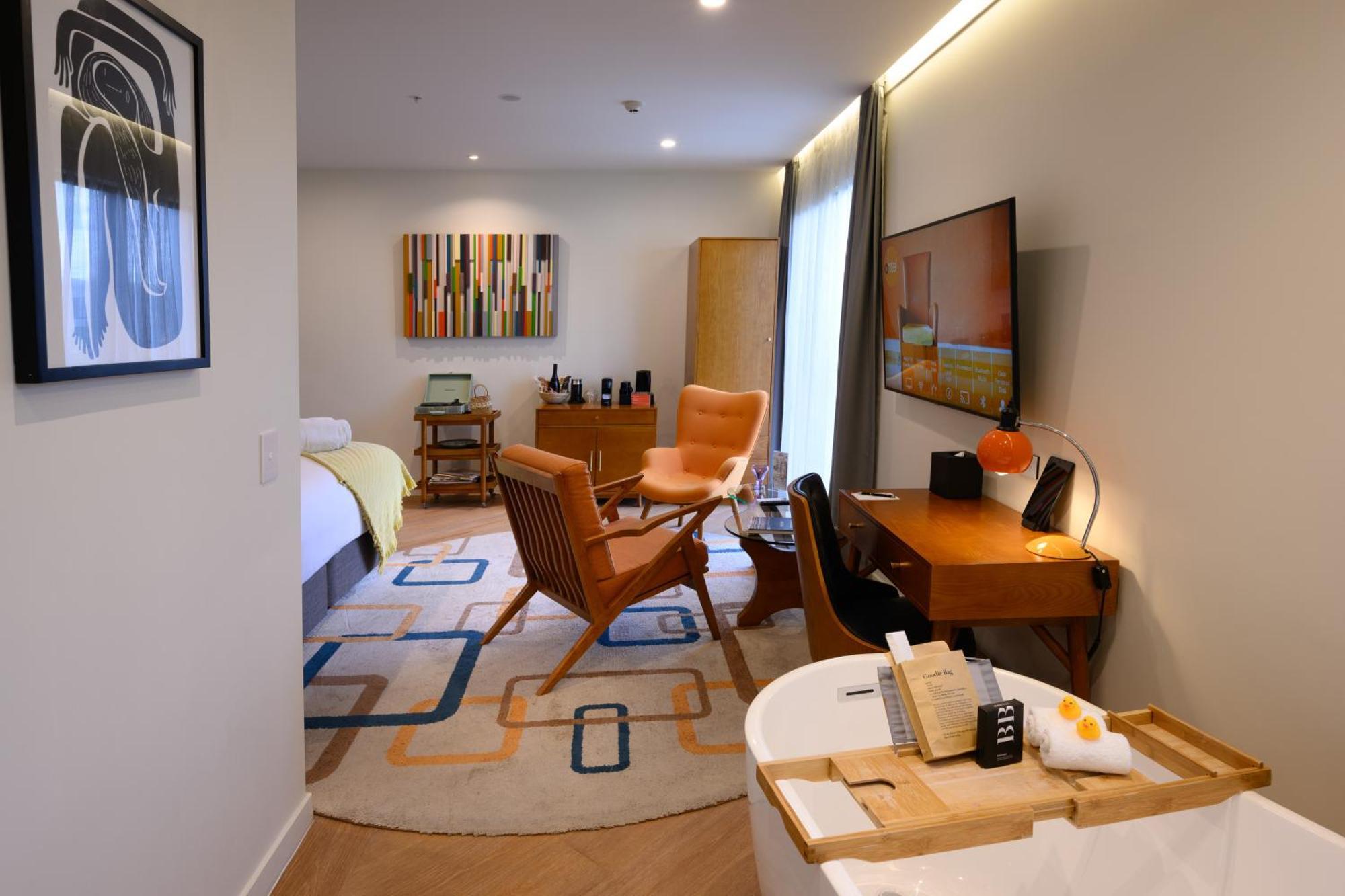 ホテル Ohtel オークランド エクステリア 写真 A room at the hotel