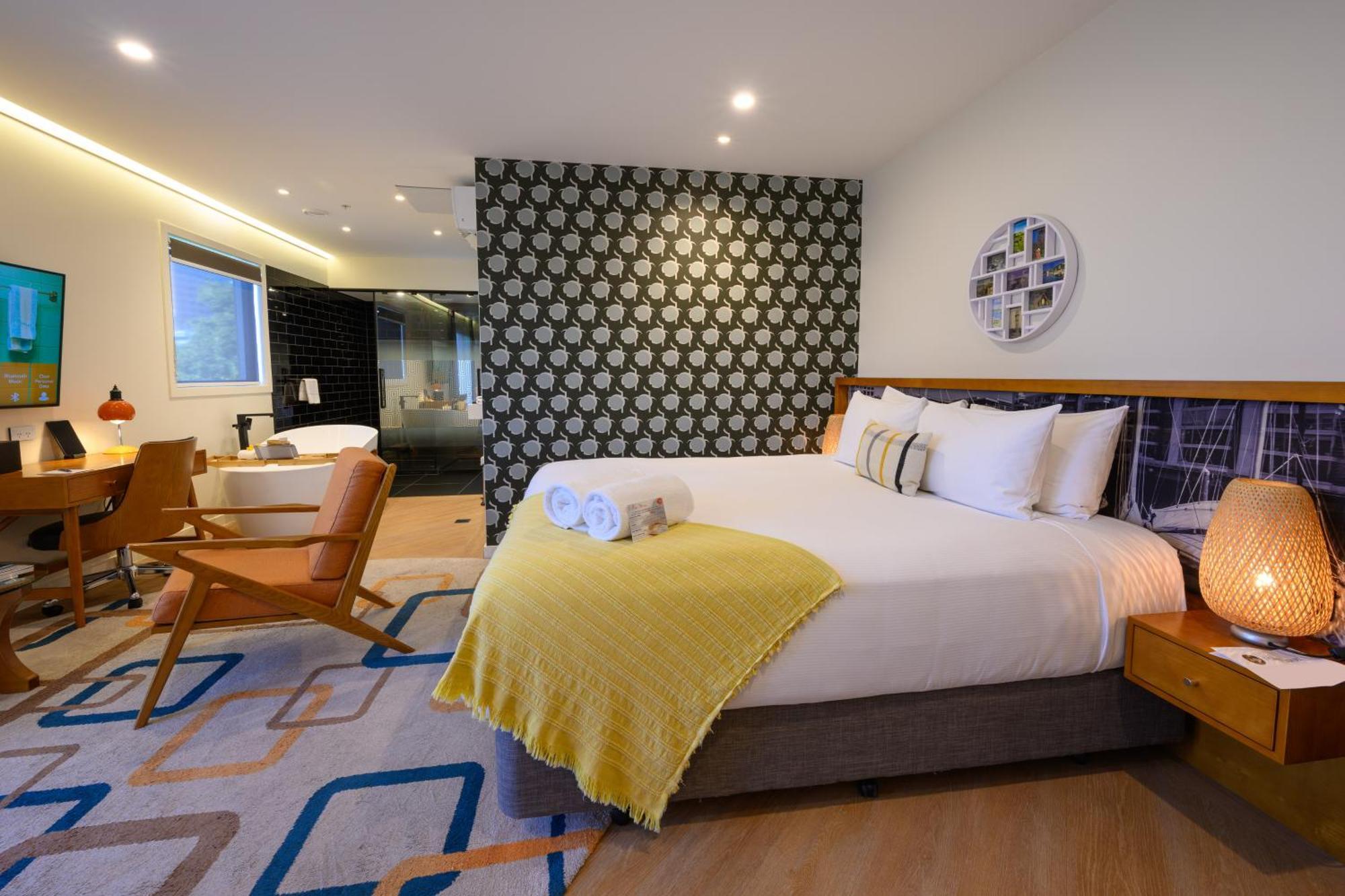 ホテル Ohtel オークランド エクステリア 写真 A bedroom at the hotel