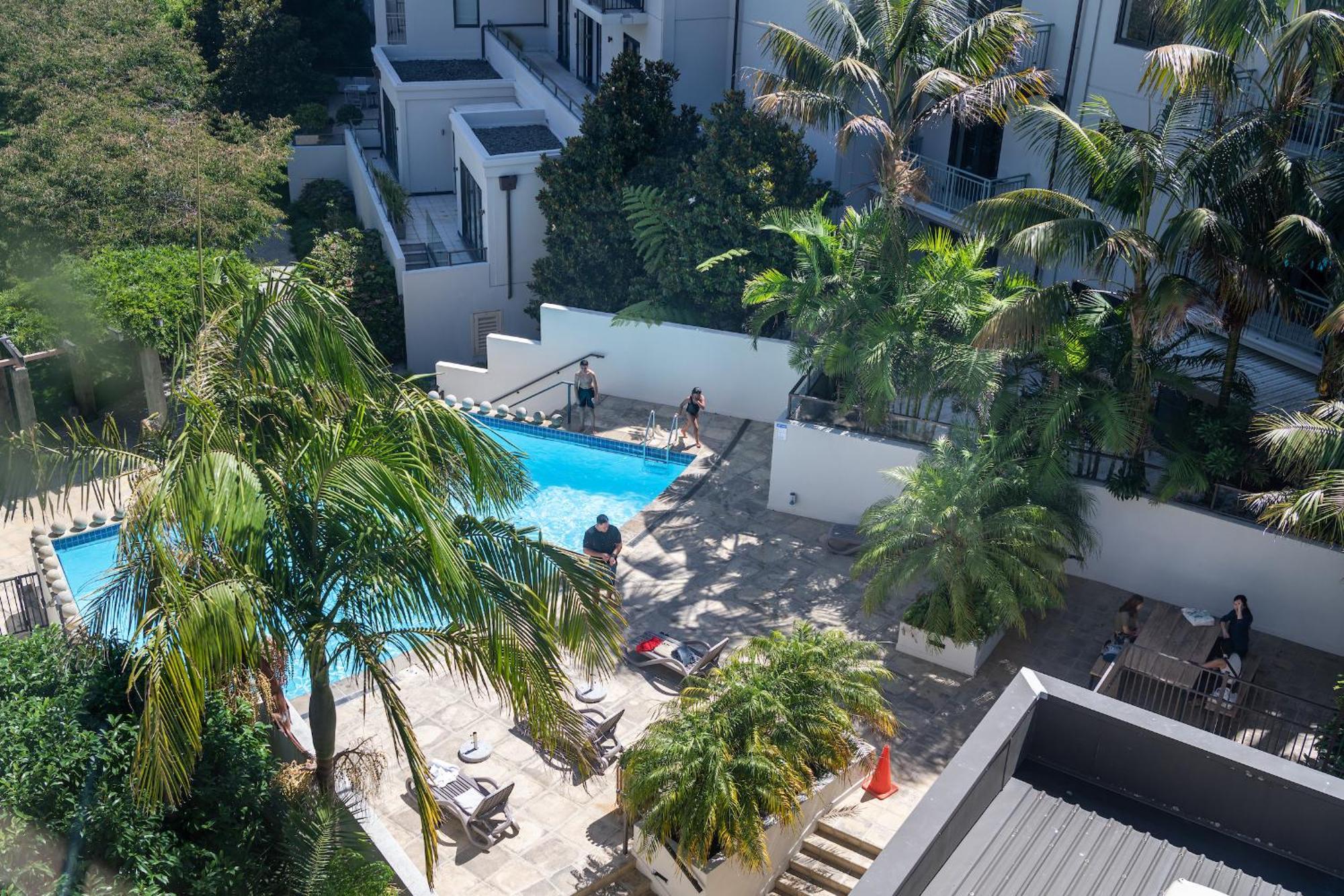 ホテル Ohtel オークランド エクステリア 写真 The pool at the W Hotel
